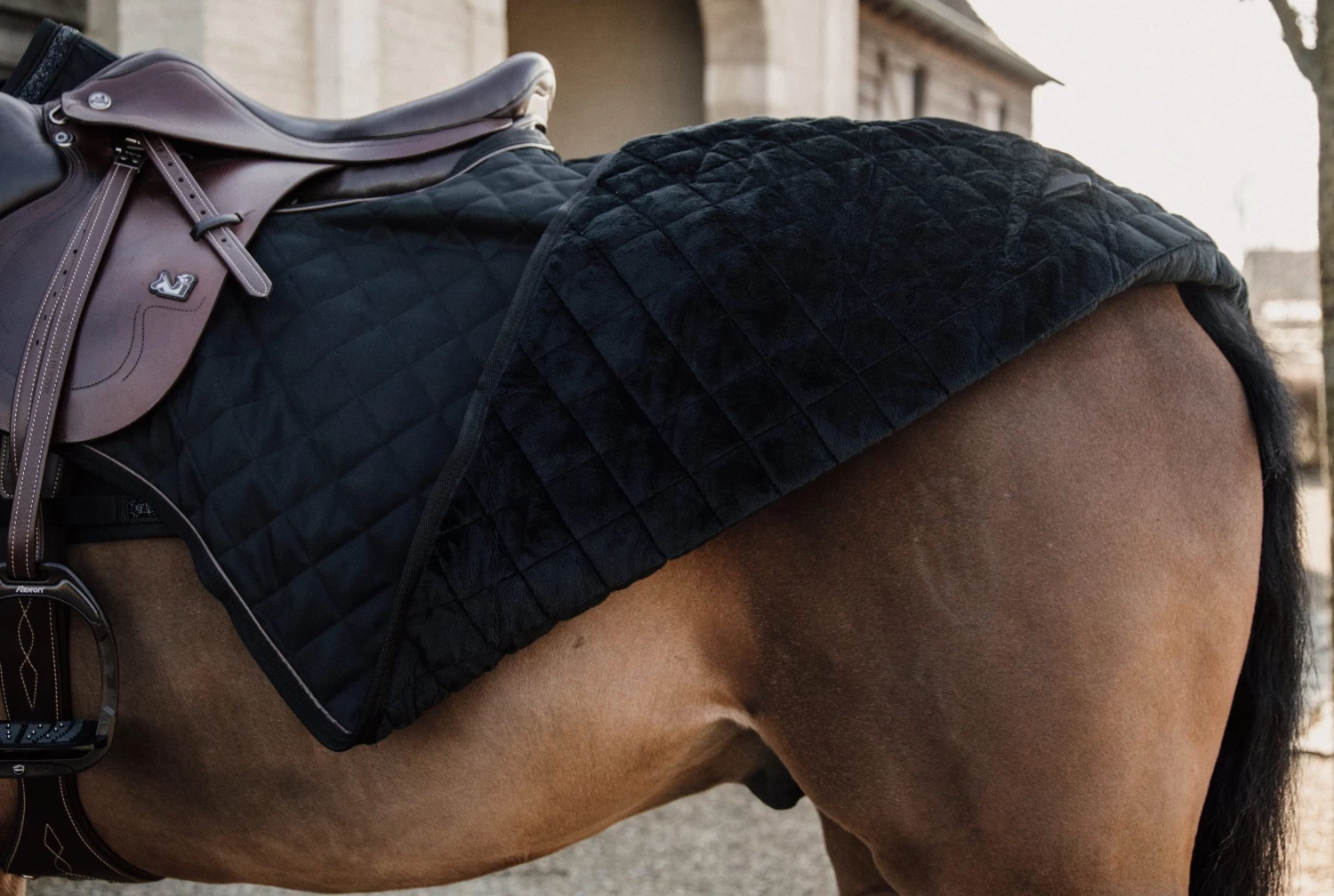 Riding Rug 160 G - Black/L 5 Riding Rug 160 G - Black/L - Image 3